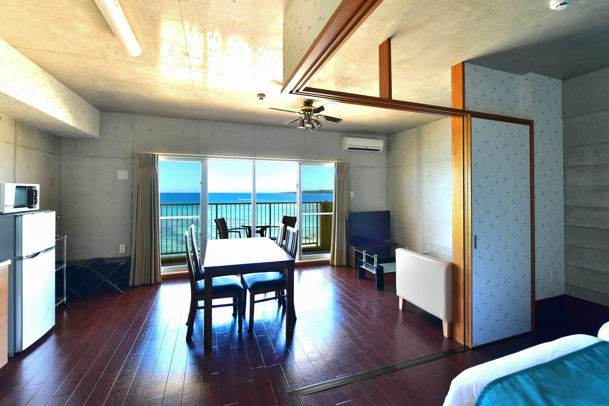 Churaumi On The Resort Motobu